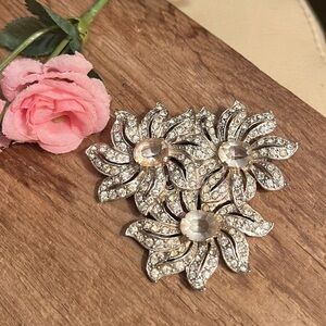 VTG Rhodium Plated Brass Rhinestone Dress Clip Floral Layered 2.5” Sparkling